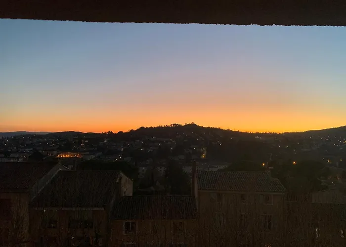 Duplex T3 Climatise Centre Terrasse Parking Payant